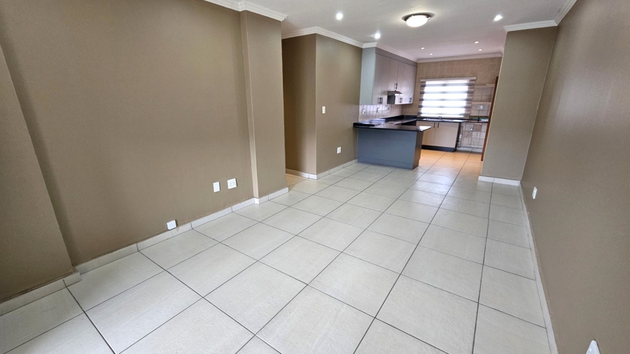 To Let 3 Bedroom Property for Rent in Melodie North West